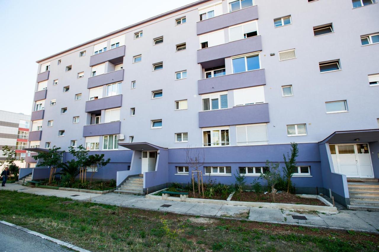 Apartment Little Violet - Balcony & Free Parking Zadar Exterior photo